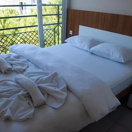 Rega Apart-hotel